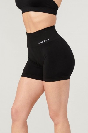 Women's YoungLA Gym W120 Core seamless scrunch shorts Fall 23 Shorts Polished Black | IU5634-792 USA