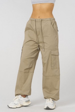 Women's YoungLA Gym W225 Streak Cargos Pants Desert Olive | TK6572-193 USA