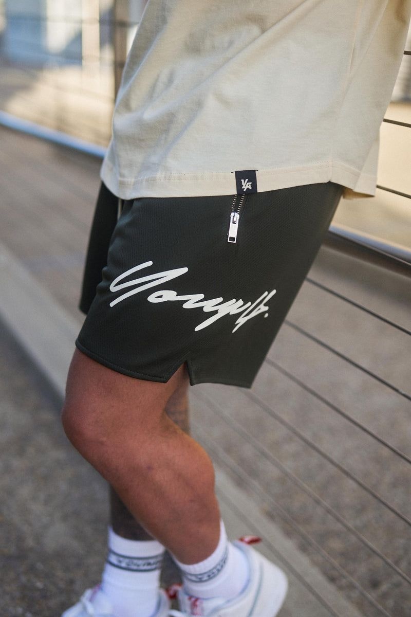 Men's YoungLA Gym 115 Signature Shorts Shorts Black | SZ9712-064 USA