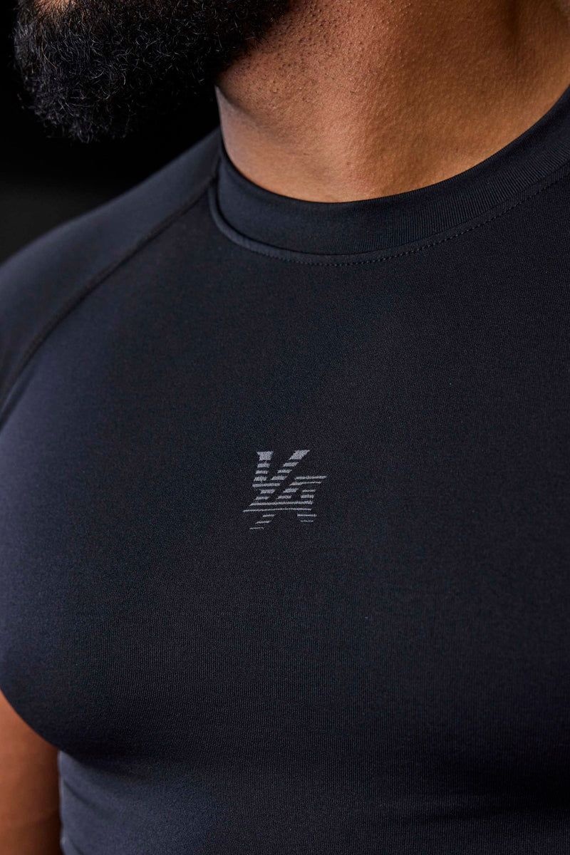 Men's YoungLA Gym 425 Iron Compression Shirt T Shirts Black | LX7036-829 USA